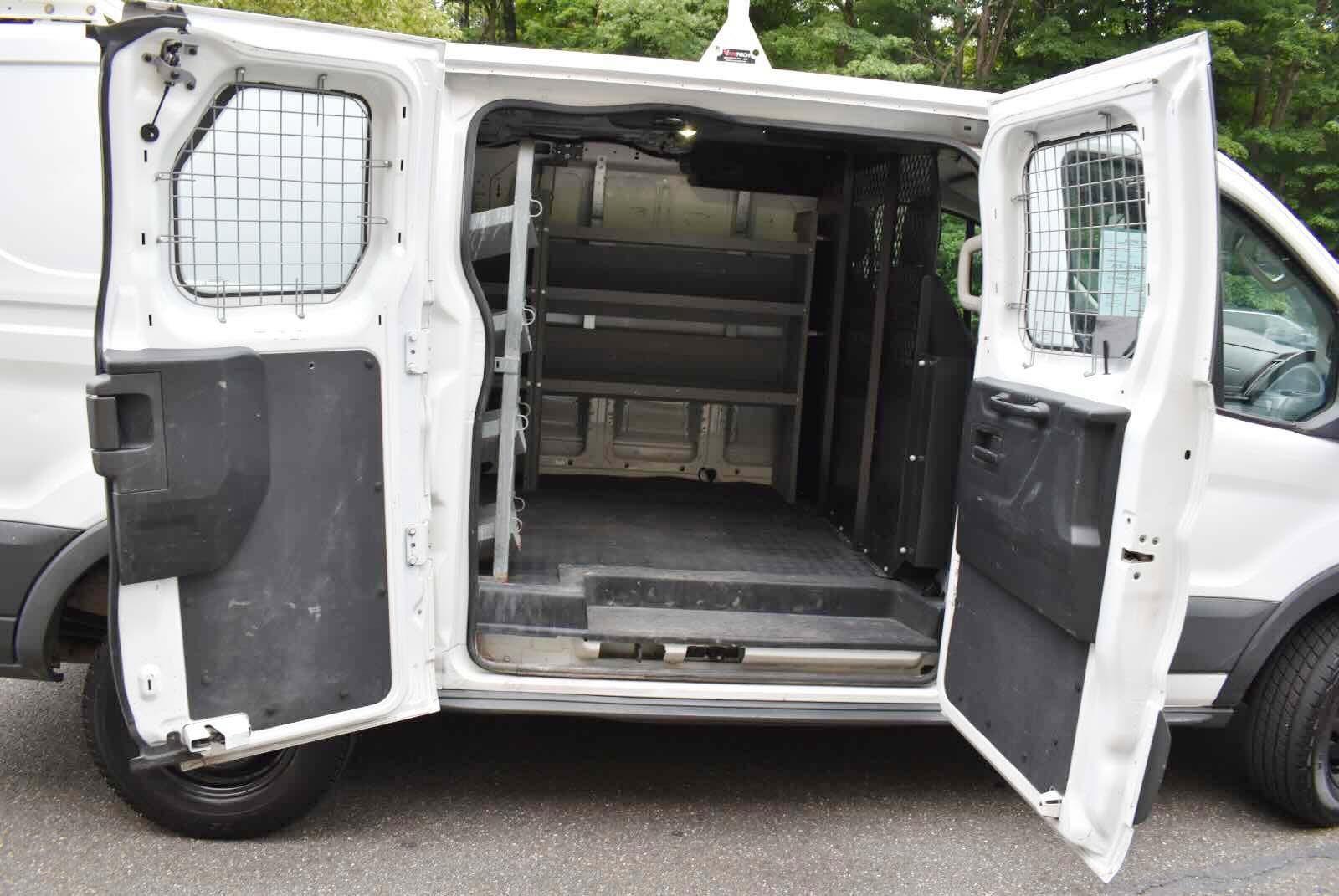 Used 2017 Ford Transit 250 130 Low Roof w/ Exterior Upgrade Package RWD image 25