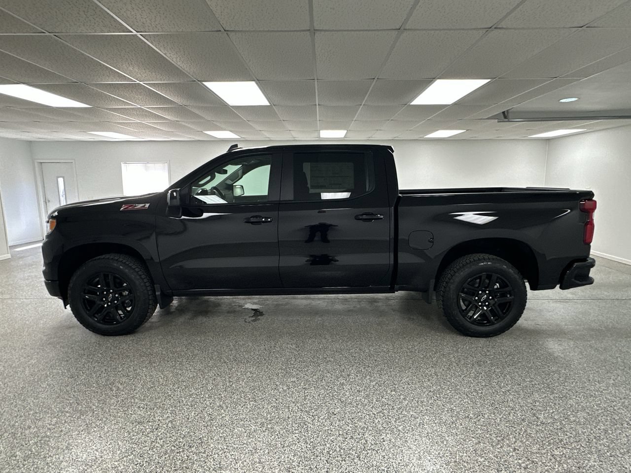 New 2026 Chevrolet Silverado 1500 RST AWD/4WD image 5
