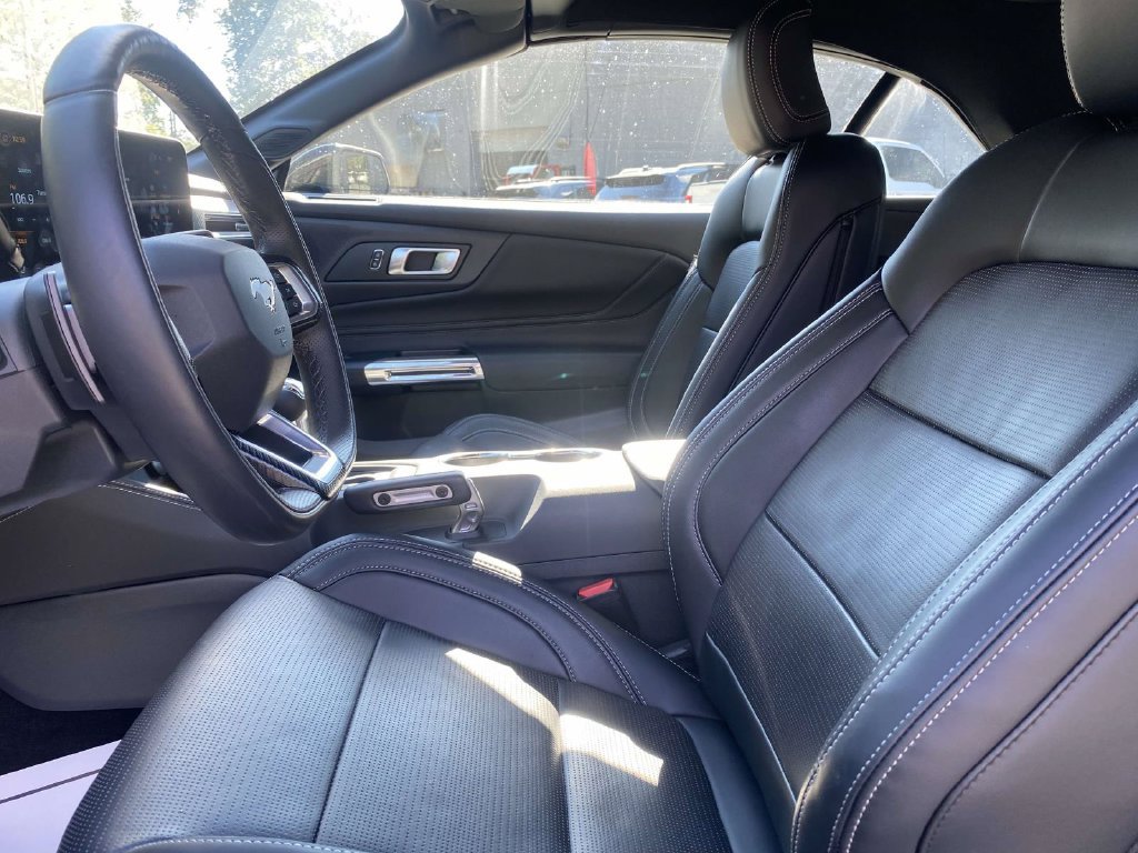 Used 2026 Ford Mustang GT Premium w/ GT Performance Package RWD image 13