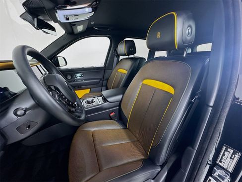 Certified 2025 Rolls-Royce Cullinan Black Badge image 20