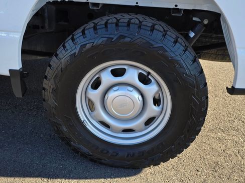 Used 2022 Ford F150 XL w/ Equipment Group 101A High AWD/4WD image 11