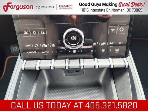 New 2026 GMC Terrain AT4 w/ Convenience Package III AWD/4WD image 30