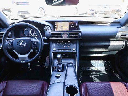 Used 2019 Lexus IS 350 F Sport image 16