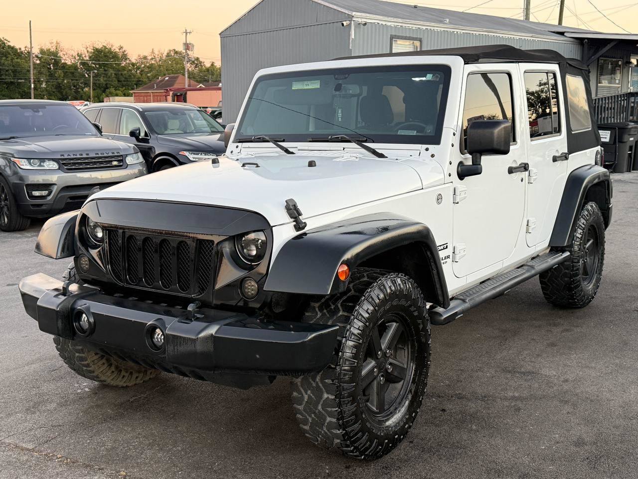 Used 2014 Jeep Wrangler Unlimited Sport w/ Quick Order Package 24S AWD/4WD image 6