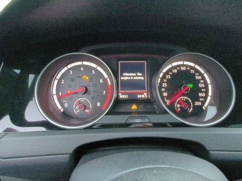 Used 2021 Volkswagen GTI Autobahn image 13