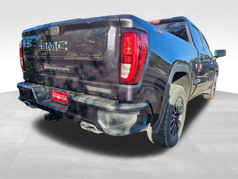 Used 2022 GMC Sierra 1500 Elevation w/ X31 Off-Road Package AWD/4WD image 14