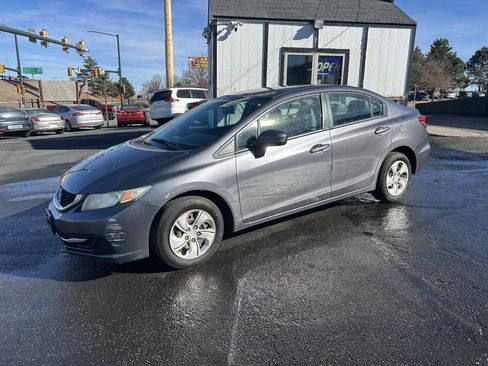 Used 2014 Honda Civic LX image 2