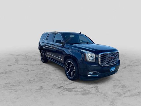 Used 2019 GMC Yukon Denali w/ Open Road Package image 2