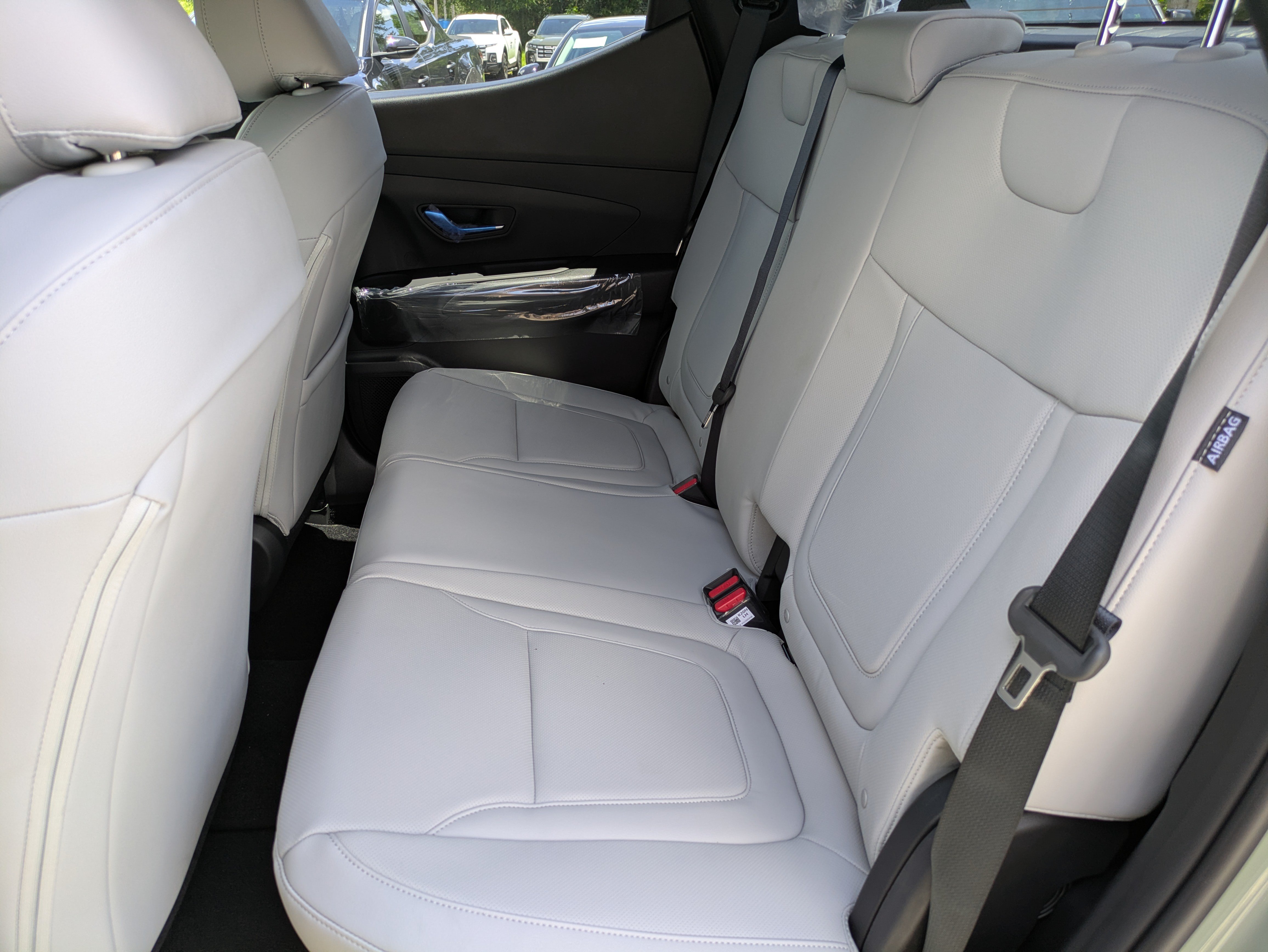 New 2027 Hyundai Santa Cruz SE FWD image 13