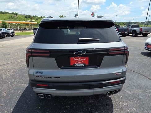 New 2026 Chevrolet Traverse Z71 w/ Driver Confidence Package AWD/4WD image 7