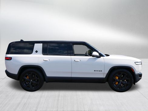 Used 2023 Rivian R1S Adventure AWD/4WD image 8