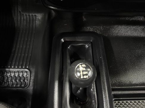 Used 2019 RAM 5500 Tradesman w/ Safety Group AWD/4WD image 21
