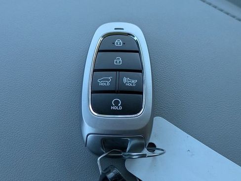 Used 2025 Hyundai Palisade SEL FWD image 34
