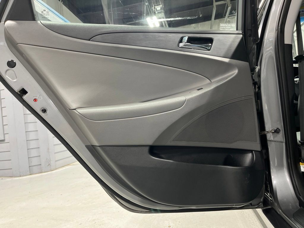 Used 2013 Hyundai Sonata GLS w/ Popular Equipment Pkg FWD image 29