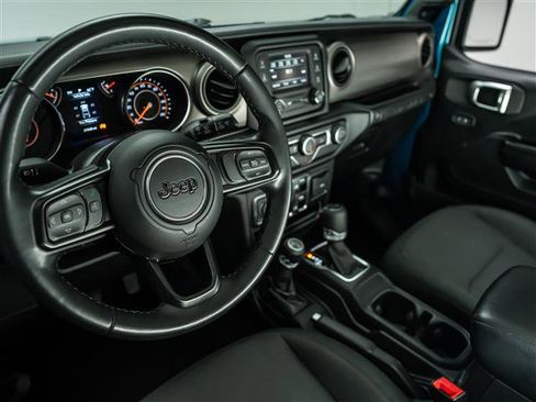 Used 2020 Jeep Wrangler Unlimited Sport S image 11