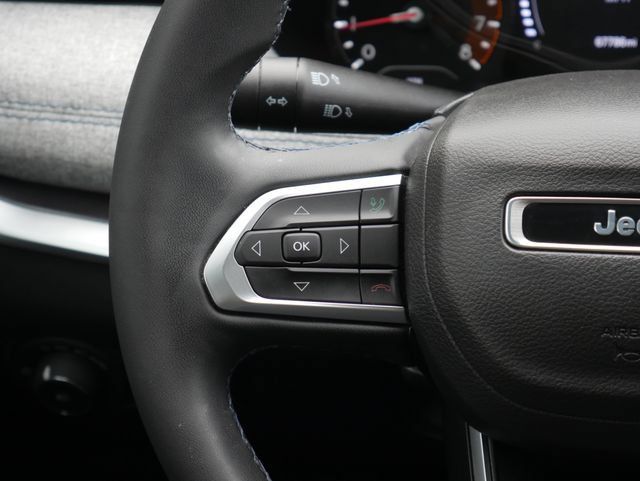 Used 2022 Jeep Compass Latitude AWD/4WD image 15