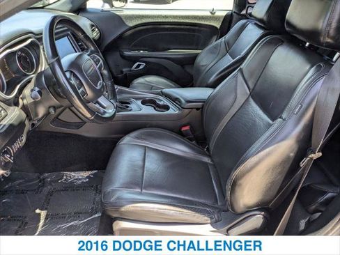 Used 2016 Dodge Challenger SXT Plus RWD image 20