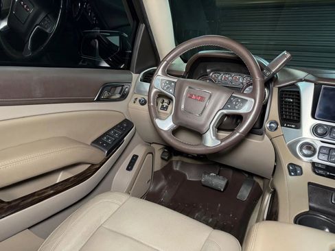 Used 2015 GMC Yukon XL SLT AWD/4WD image 12