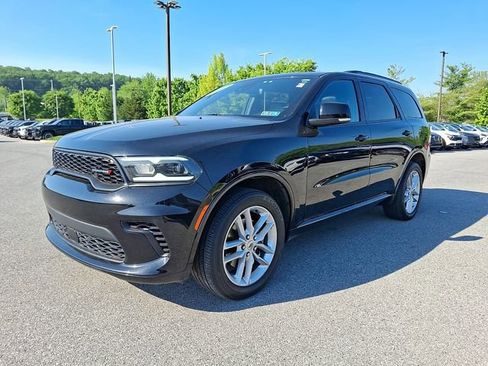 Used 2024 Dodge Durango GT AWD/4WD image 3