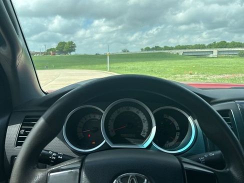 Used 2013 Toyota Tacoma 2WD Regular Cab image 13