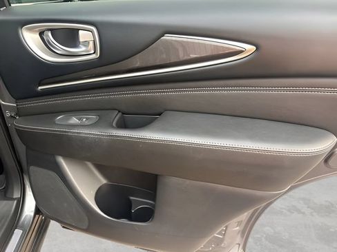 Used 2018 INFINITI QX60 Luxe AWD/4WD image 24
