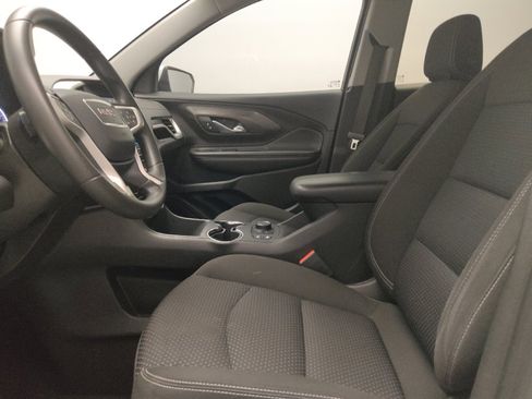 Used 2023 GMC Terrain SLE w/ Driver Convenience Package FWD image 17