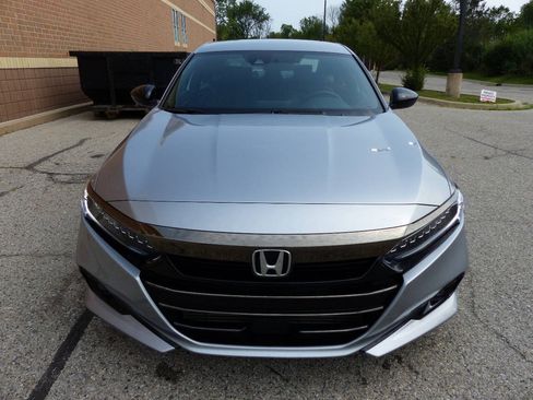 Used 2022 Honda Accord Sport image 13