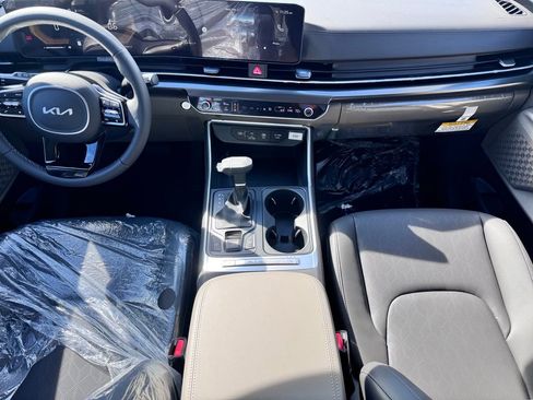 New 2026 Kia Carnival image 30