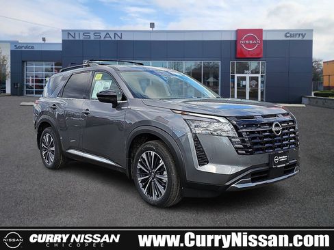 New 2026 Nissan Pathfinder Platinum w/ Cargo Package AWD/4WD image 1