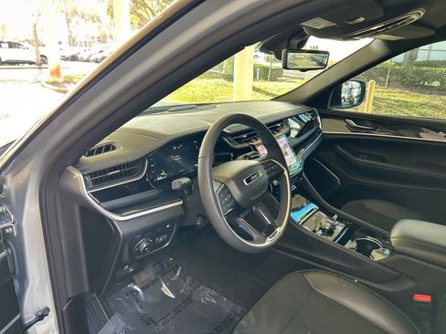 Used 2022 Jeep Grand Cherokee Trailhawk w/ Advanced Protech Group II image 6