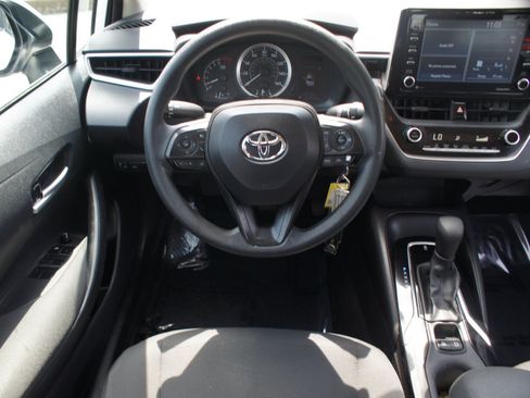 Used 2021 Toyota Corolla LE w/ Carpet Mat Package (TMS) FWD image 5