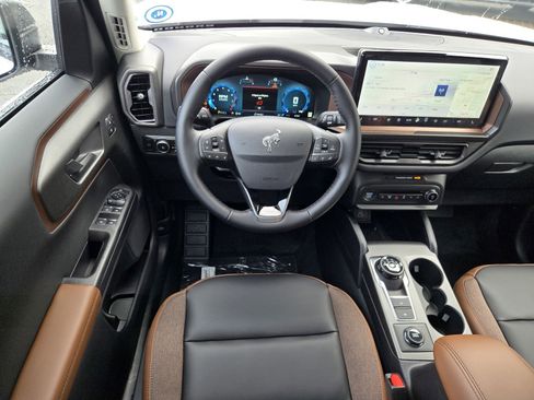 New 2025 Ford Bronco Sport Outer Banks w/ Outer Banks Tech Package+ image 7