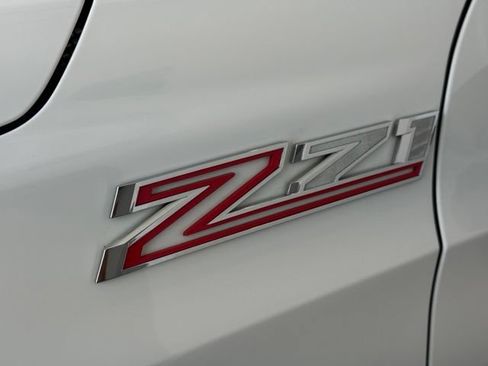 Certified 2024 Chevrolet Suburban Z71 w/ Luxury Package AWD/4WD image 39