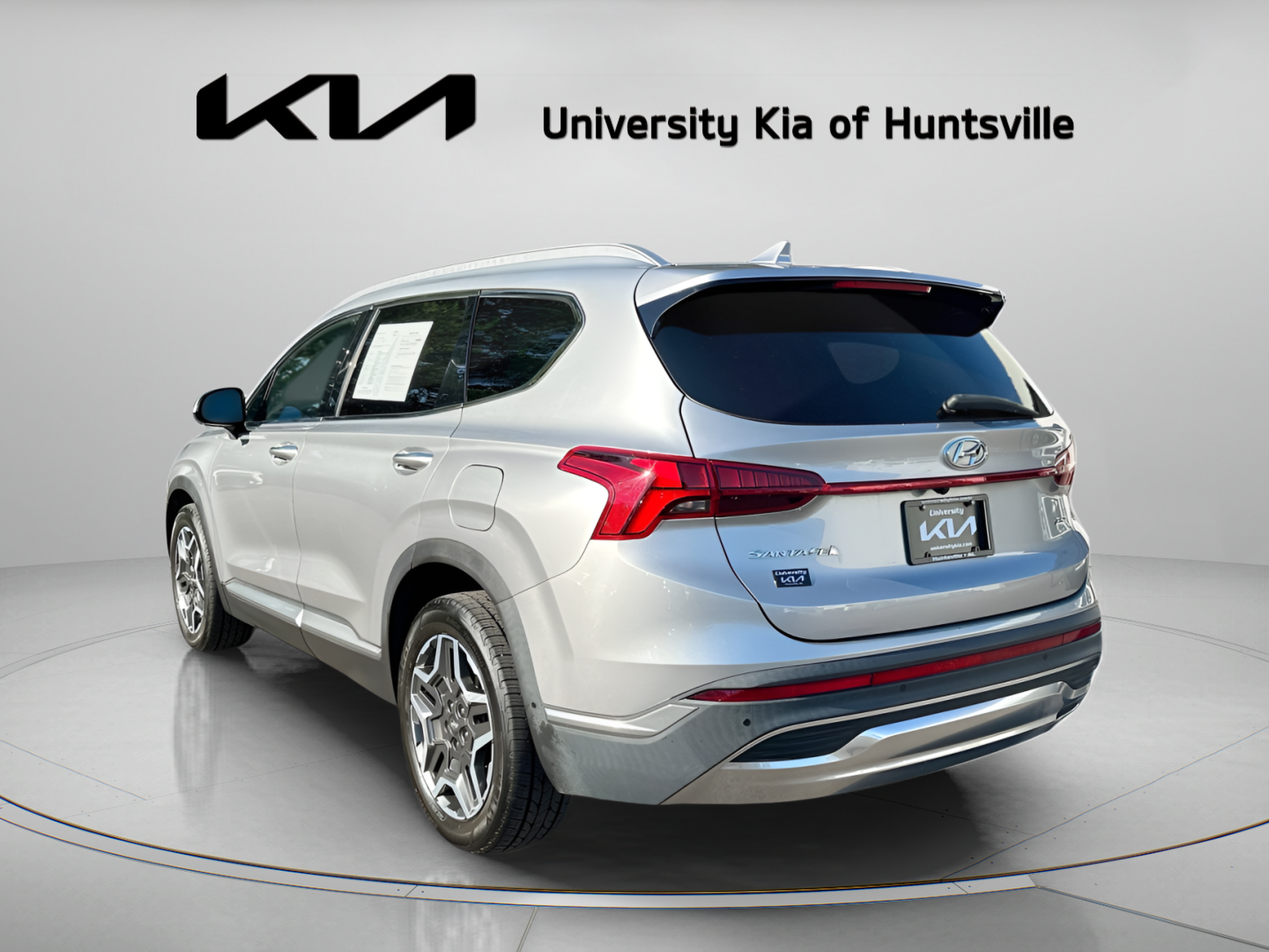 Used 2022 Hyundai Santa Fe Limited FWD image 6