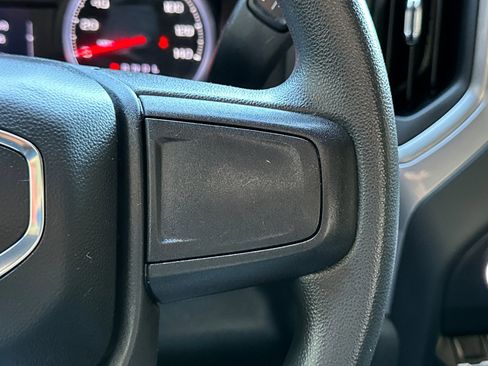 Used 2022 GMC Sierra 1500 Pro w/ Pro Value Package image 32