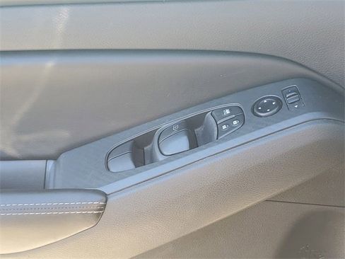 Used 2024 Nissan Altima 2.5 SV image 23