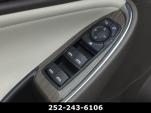 Used 2024 Chevrolet Malibu LT FWD image 26