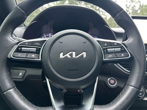 Used 2024 Kia Forte GT-Line w/ GT-Line Premium Package image 22