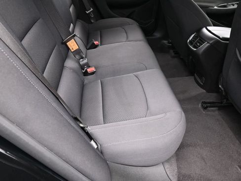 Used 2025 Chevrolet Malibu LT FWD image 34