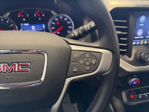 Certified 2023 GMC Acadia SLE w/ Driver Convenience Package image 28