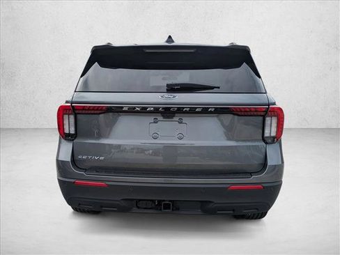 New 2026 Ford Explorer Active image 9