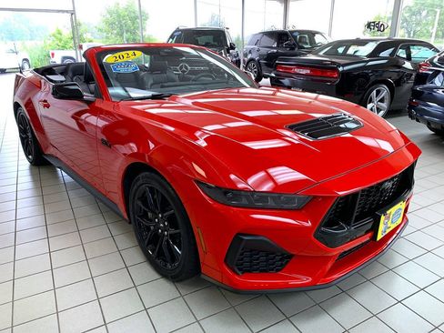 Used 2024 Ford Mustang GT Premium RWD image 6