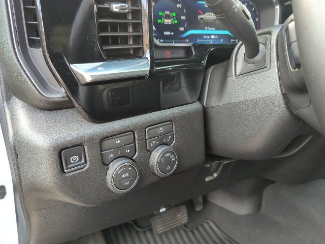 Used 2026 Chevrolet Silverado 2500 LT AWD/4WD image 14