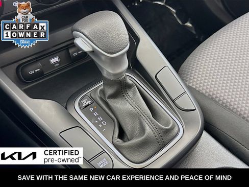 Certified 2025 Kia Soul LX w/ LX Technology Package FWD image 19