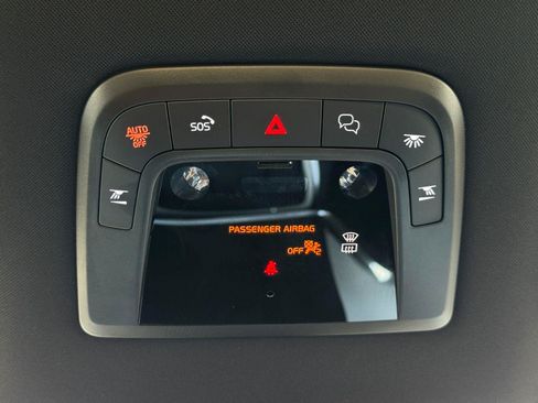 Used 2025 Volvo EX90 Ultra AWD/4WD image 29