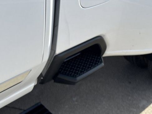 Used 2024 Chevrolet Silverado 3500 High Country w/ High Country Premium Package image 19