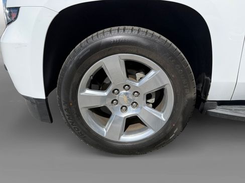 Used 2017 Chevrolet Tahoe LT AWD/4WD image 9