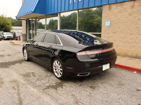Used 2016 Lincoln MKZ Hybrid FWD image 4