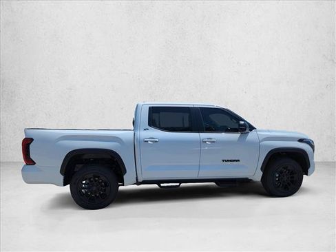 Used 2026 Toyota Tundra SR5 w/ SR5 Premium Package AWD/4WD image 4