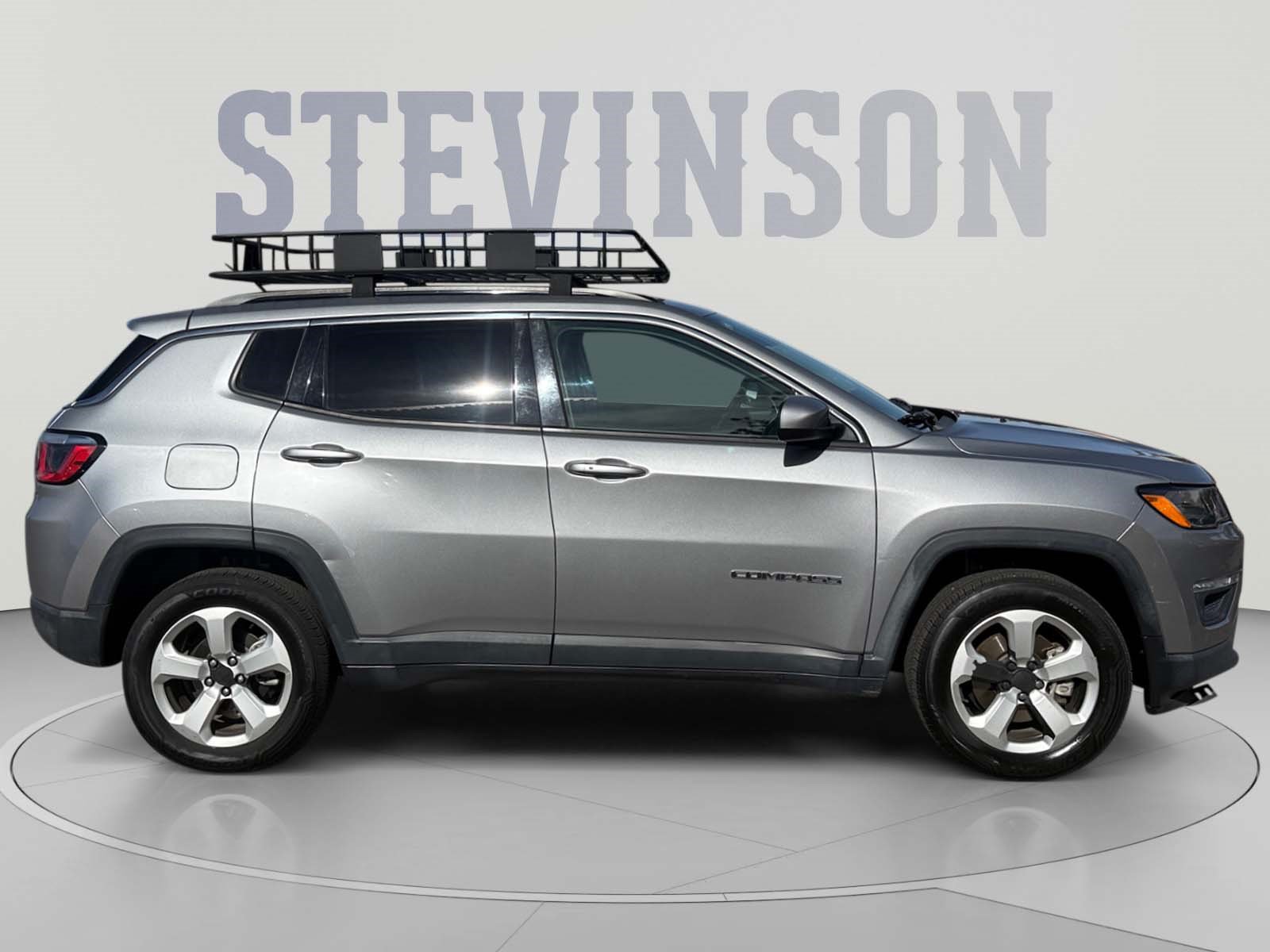 Used 2017 Jeep Compass Latitude AWD/4WD image 6